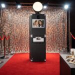 Fotobox Erfurt auf dem roten Teppich und vielen tollen Requisiten