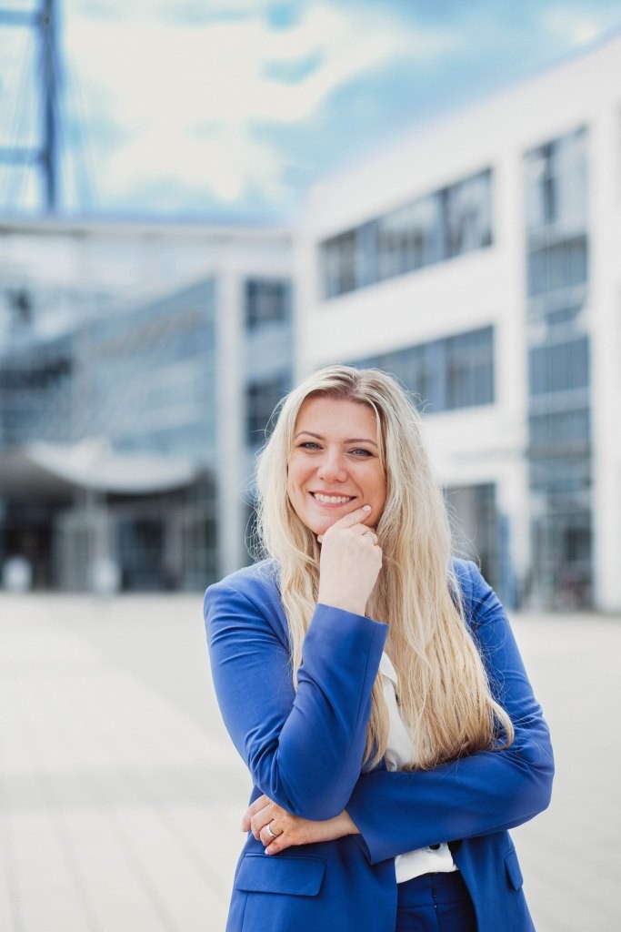 Fotobox & Fotografie Erfurt - Daniela Tapliuc - Business-Fotografie - Fotoshooting für Unternehmen und Teams