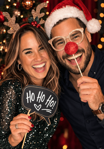 Fotobox & Fotocamper Erfurt - Daniela Tapliuc - Fotobox zur Weihnachtsfeier mit tollen passenden Requisiten